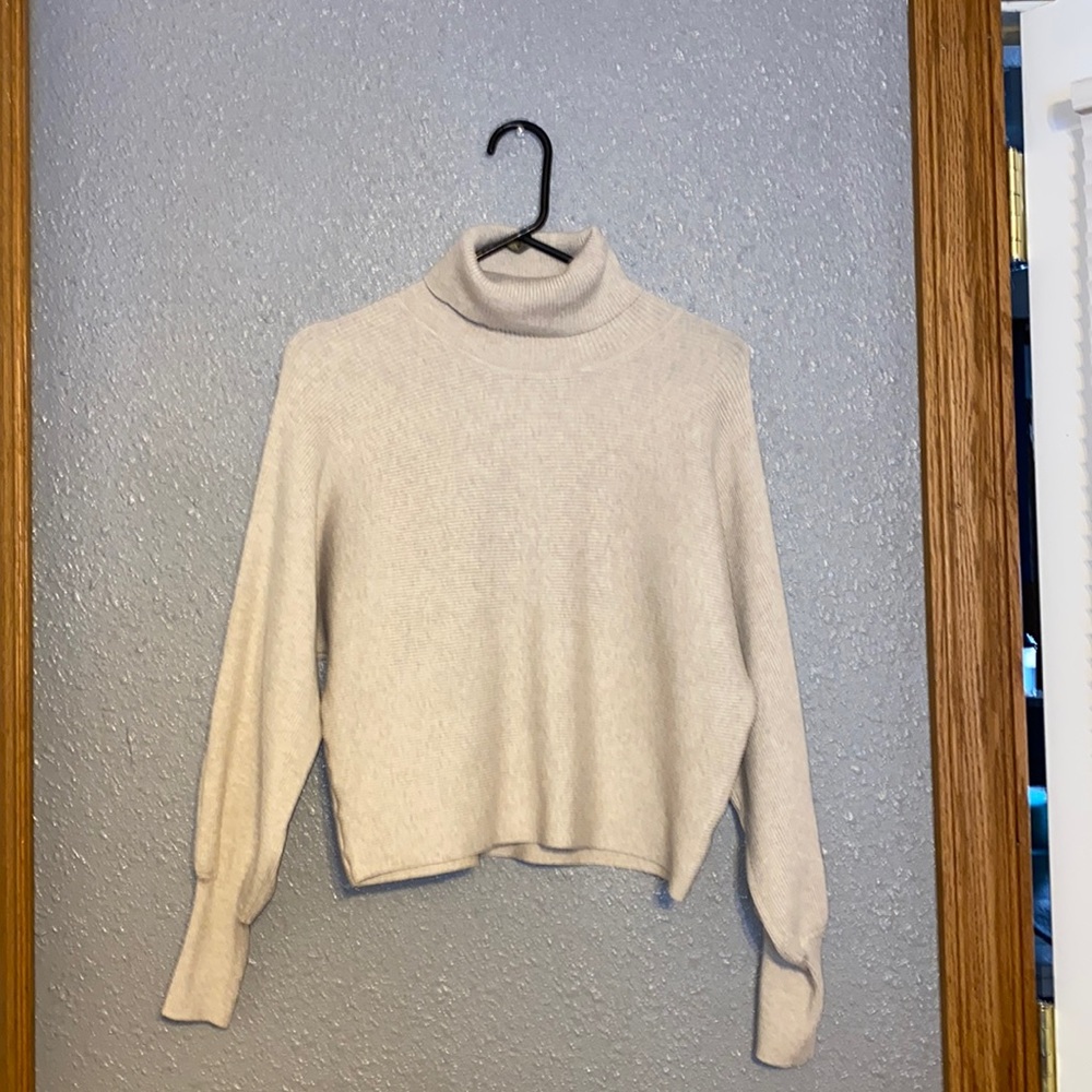 Worn a handful of times.